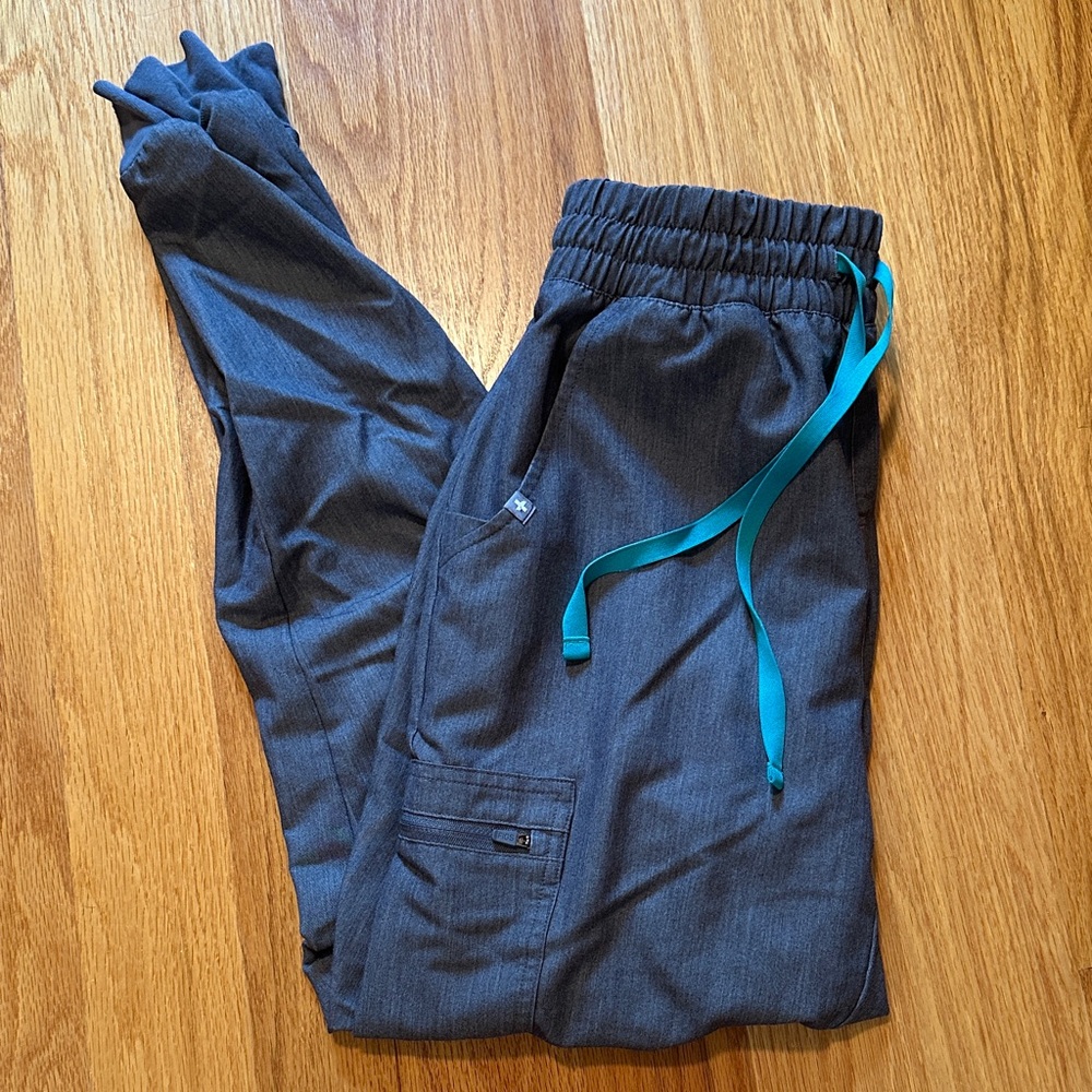 Figs High Waisted Scrub Pants